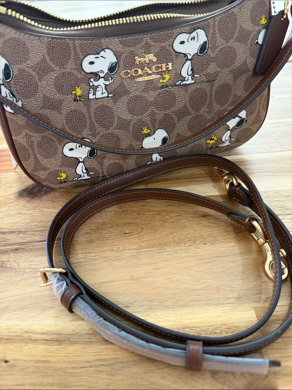 Coach x Peanuts Brown Snoopy Shoulder Bag with long strap - Picture 8 of 8